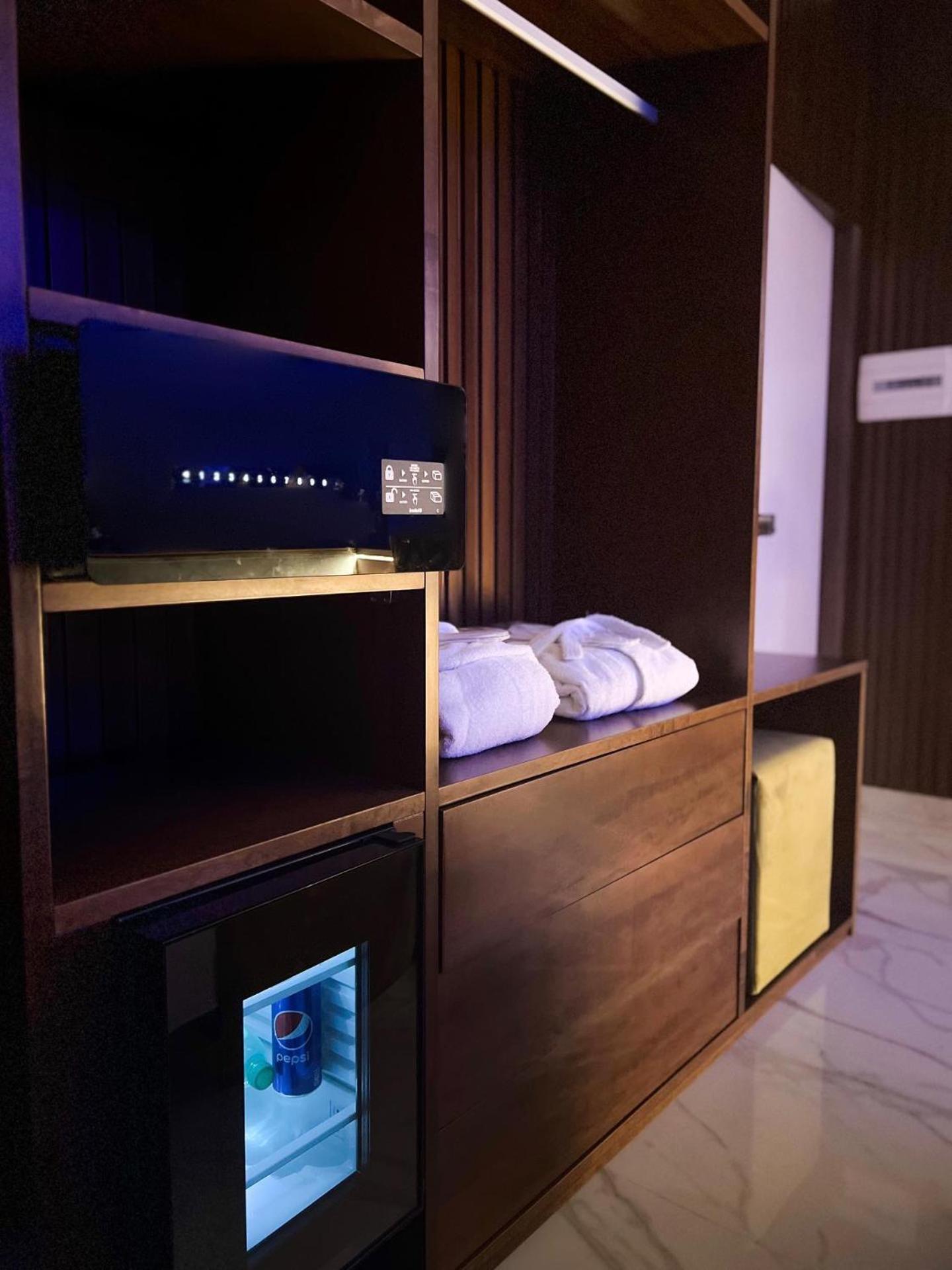 Hotel Masaniello Luxury Casoria Exterior photo